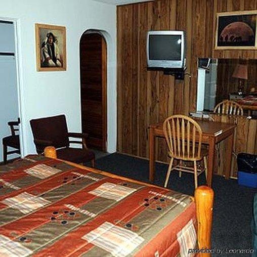 Rainbow Motel Термополіс Номер фото