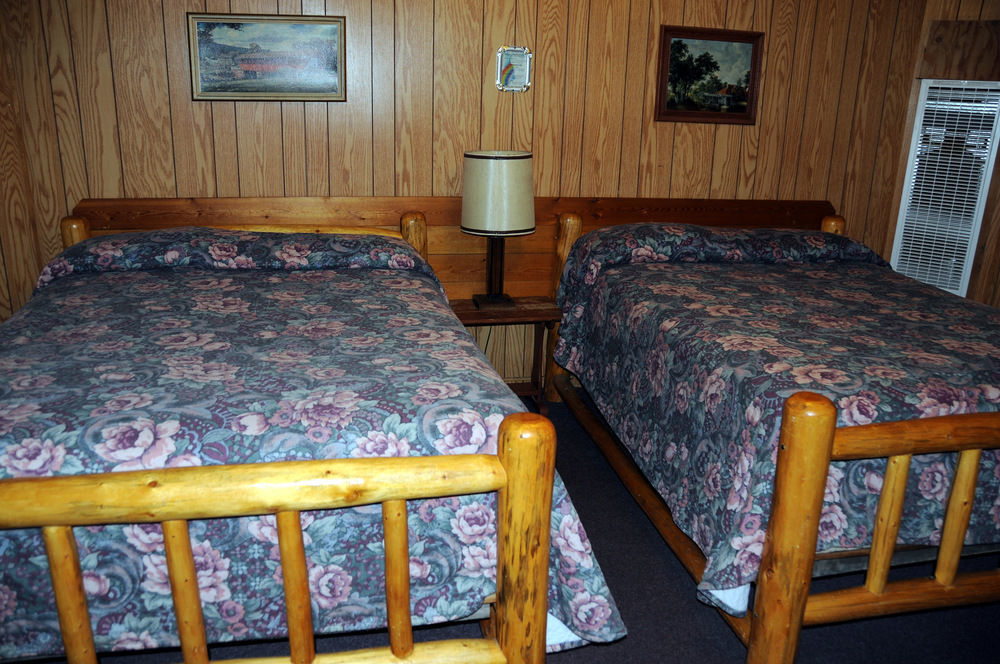 Rainbow Motel Термополіс Екстер'єр фото