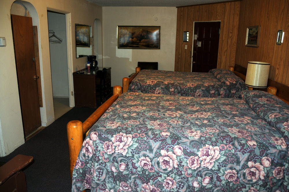 Rainbow Motel Термополіс Екстер'єр фото